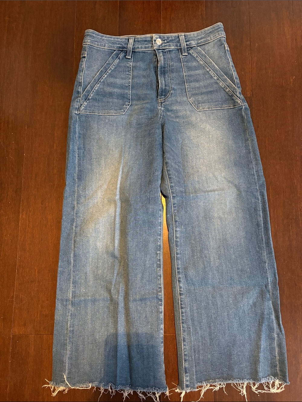 PAIGE Anessa Mid-Blue wide leg Jeans with raw Hem